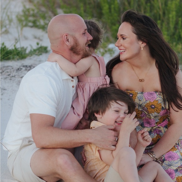 Meet your Posher, Lindsay - Picture 1 of 1